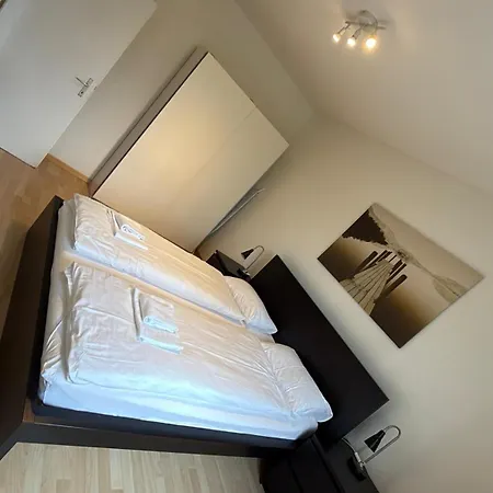 Apartment Hitrental Stauffacher Zurich