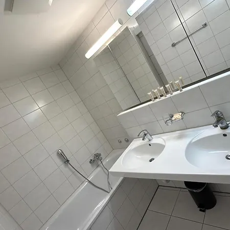 Hitrental Stauffacher Zurich