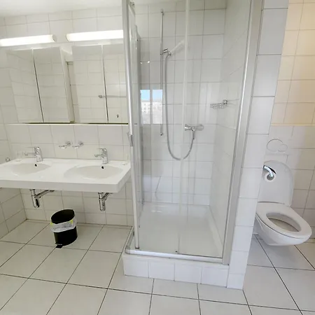 Hitrental Stauffacher Apartment *