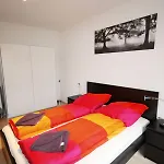 Hitrental Stauffacher Apartman Zürich