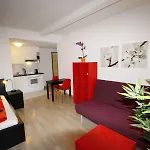 Hitrental Stauffacher Apartamento