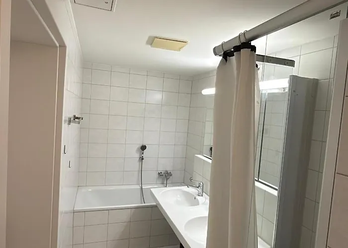 Hitrental Stauffacher Lägenhet Zürich